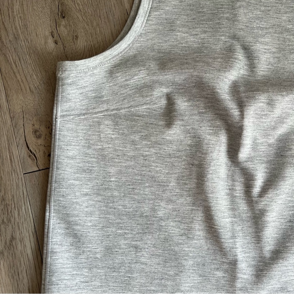 lululemon athletica Light Gray Heather Tank Top - Picture 2 of 5